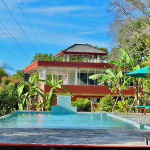 ** Hotel Hut Nature Sri Lanka